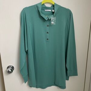 Half placket button tunic